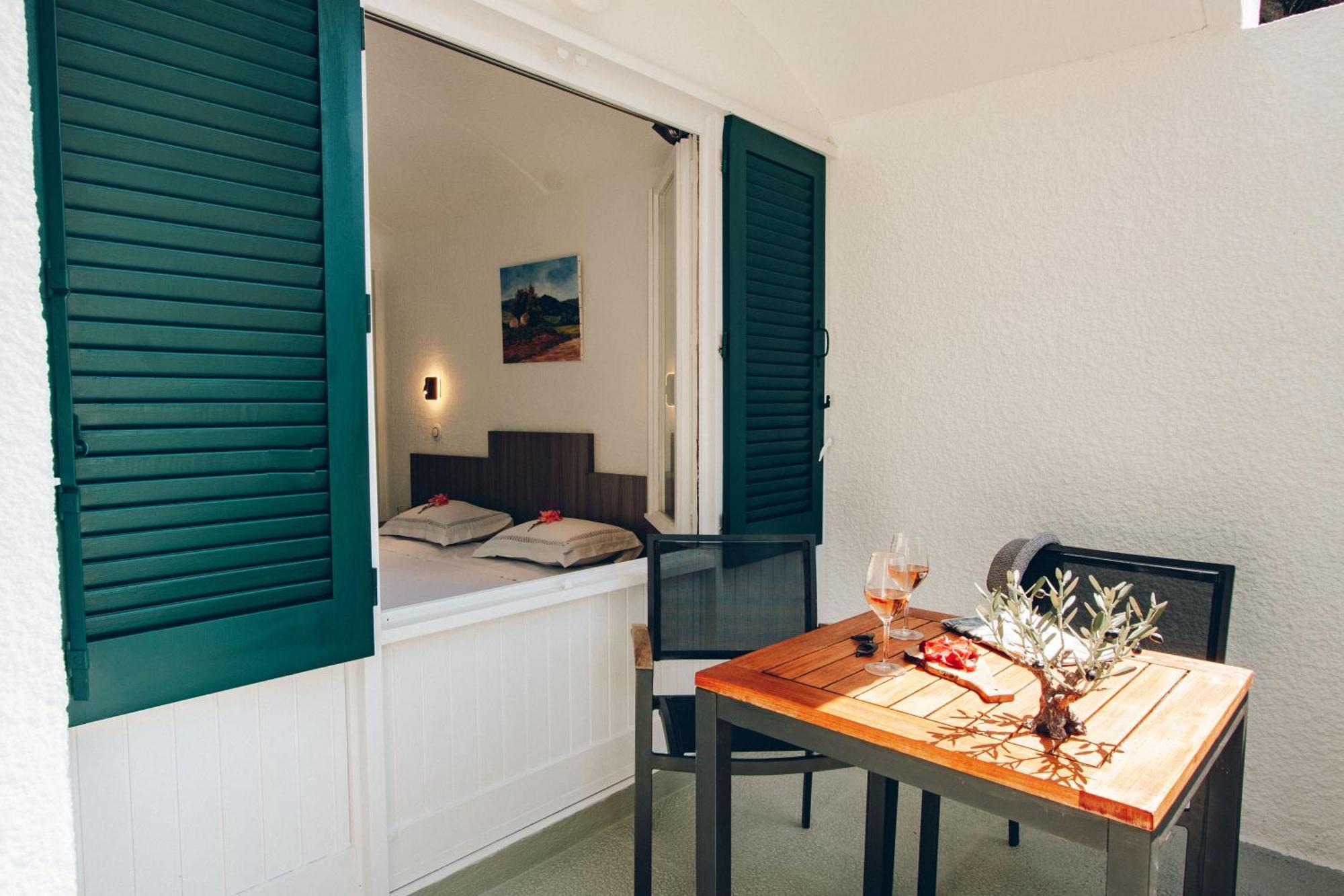 Capsud, La Garde-Freinet Apartamento Exterior foto